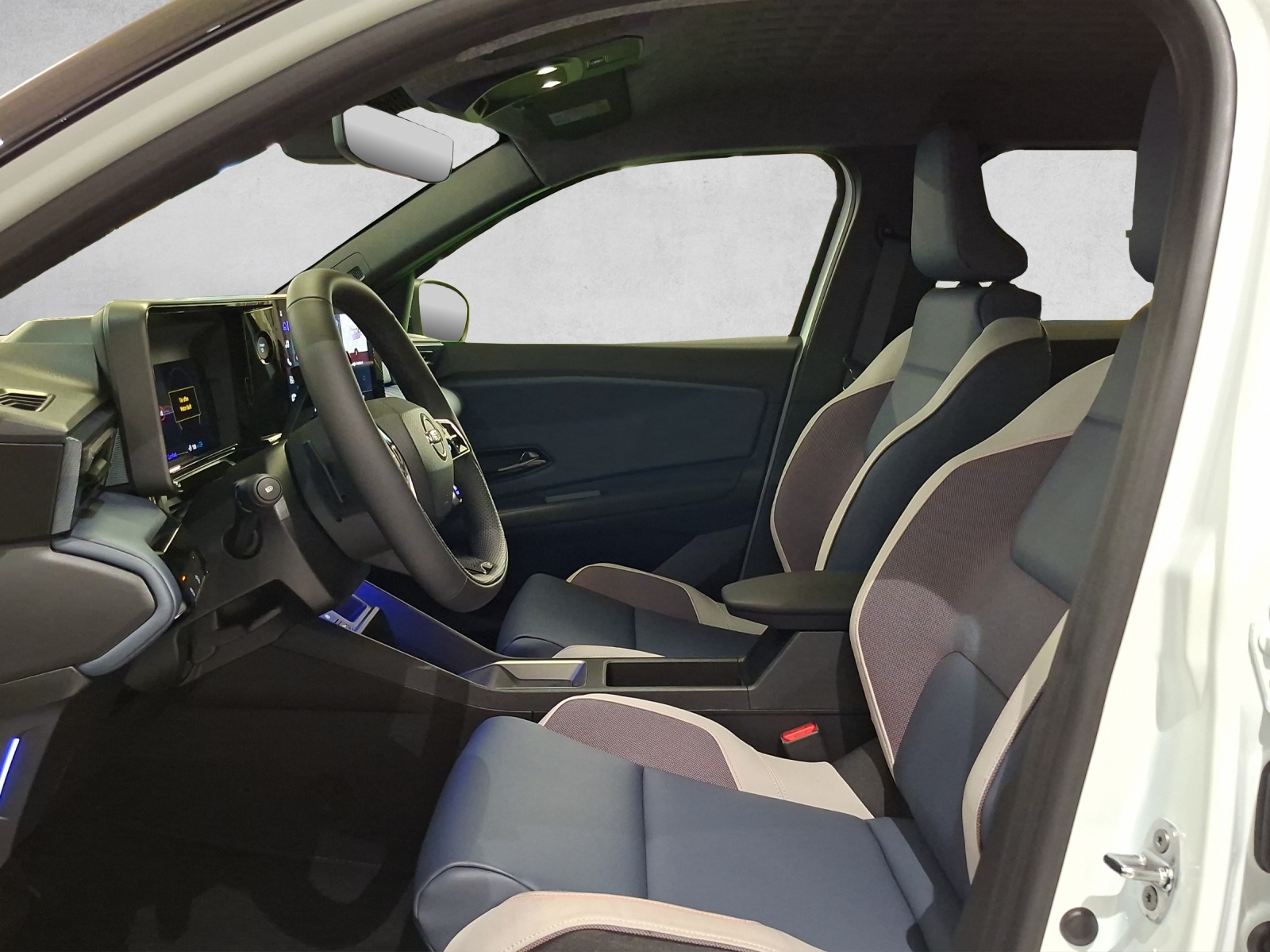 Nissan Micra Evolve 52kWh