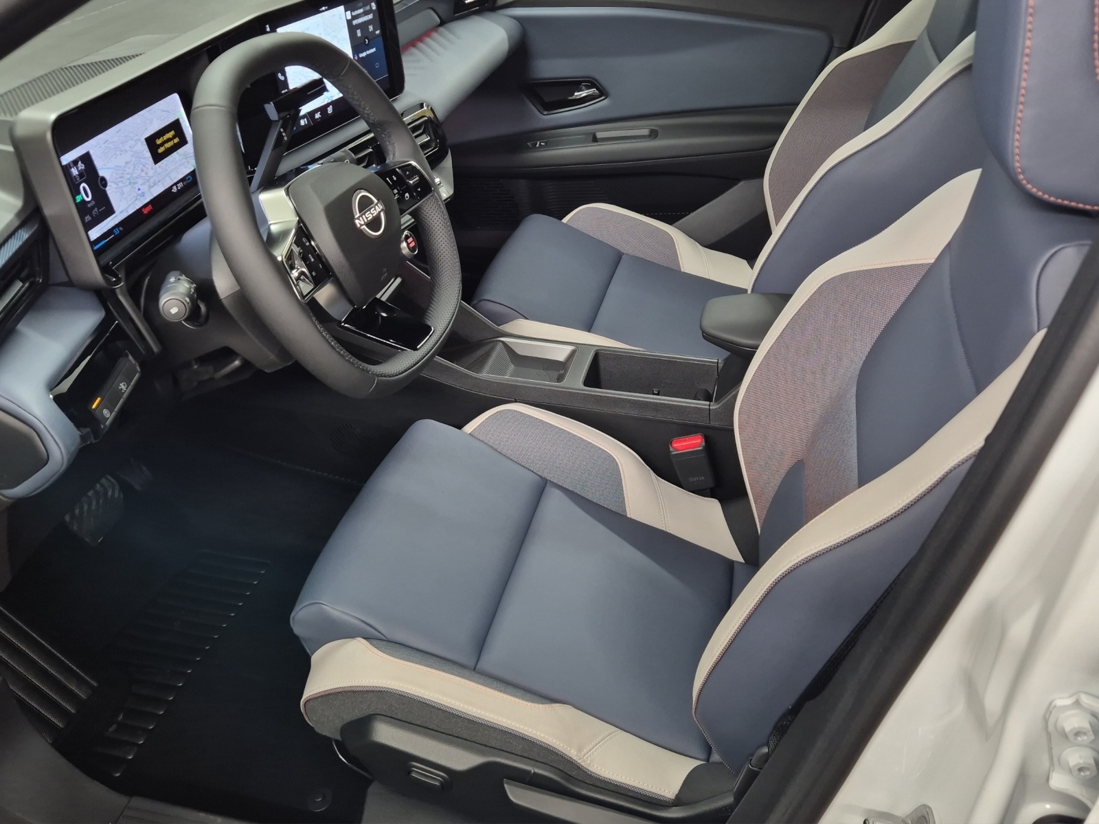 Nissan Micra Evolve 52kWh