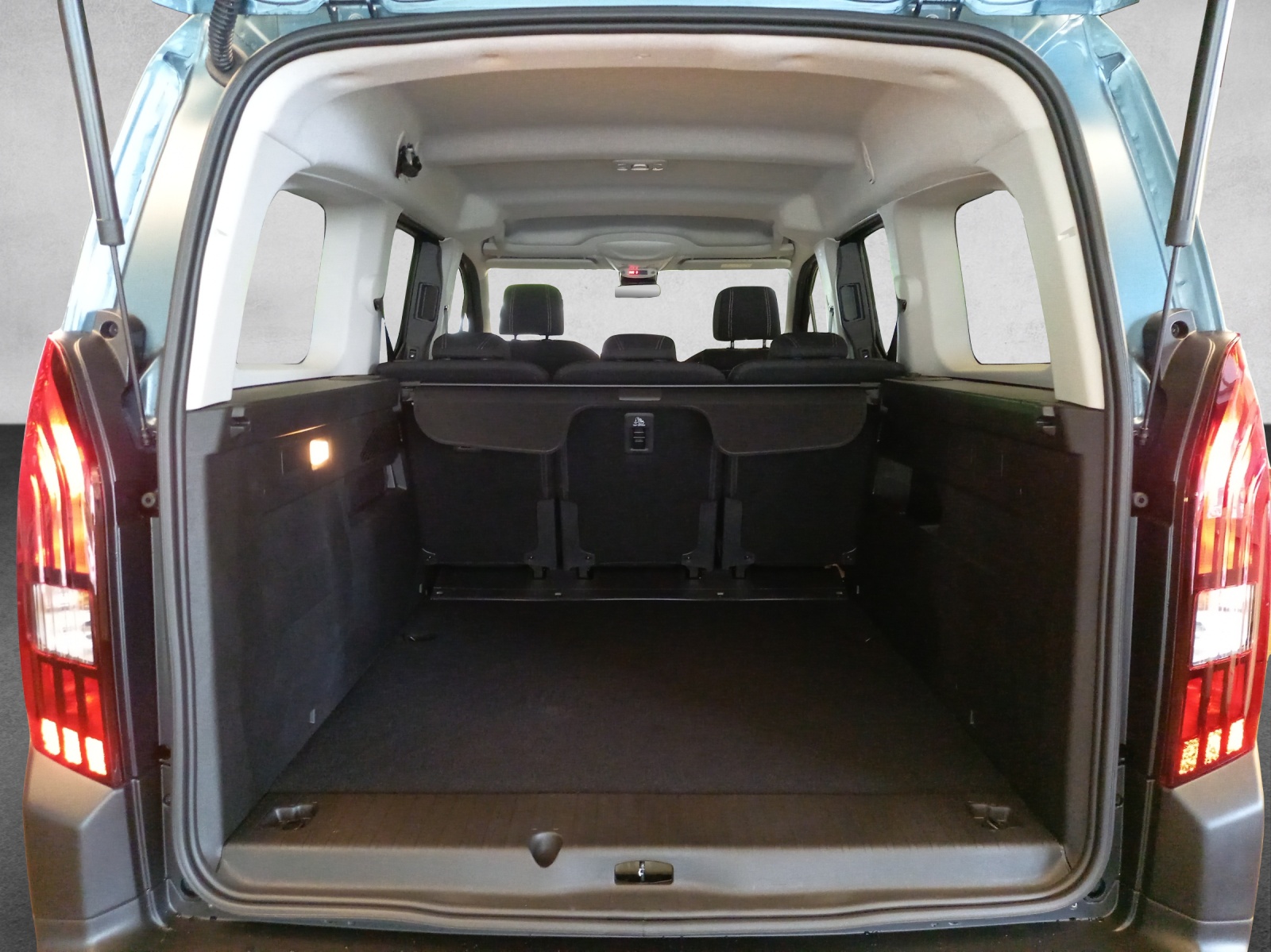 Peugeot Rifter Long 1.5 BlueHDi 130 Allure