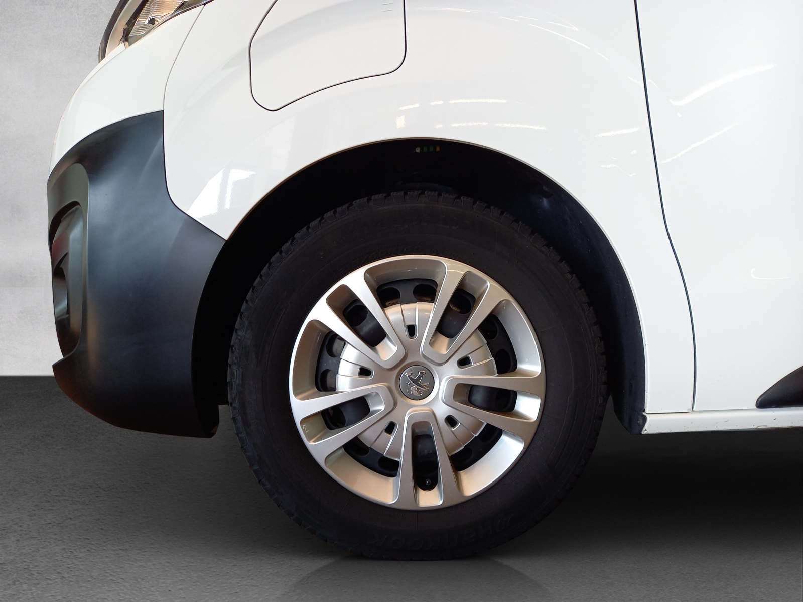 Peugeot e-Expert Kaw. Standard 50 kWh Premium